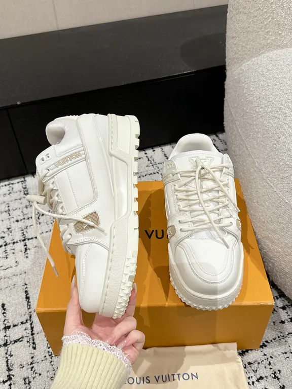 Louis Vuitton Shoe 